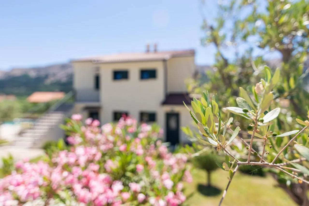 Apartments Garden Baška